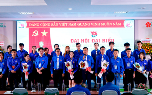 Đại hội Đại biểu Đoàn TNCS Hồ Chí Minh Trường Đại học Đông Á lần thứ VII, nhiệm kỳ 2022 - 2024 diễn ra thành công tốt đẹp